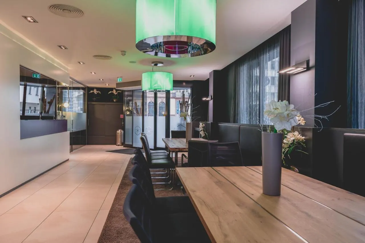פרנקפורט Bliss Hotel